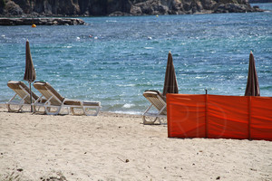 seaside villa in la Londe les Maures