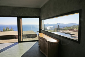 villa with sea view in le Lavandou