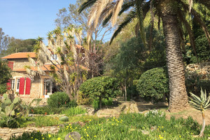 Waterfront property in le Lavandou 