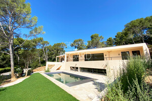 Contemporary villa in Gaou Bnat , la Ris