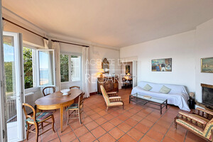 waterfront apartment in Porquerolles