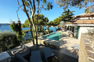 waterfront property in Le Lavandou
