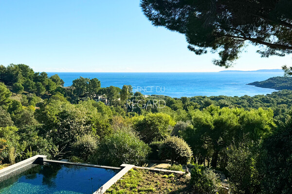 Property with sea view in Gaou Bnat