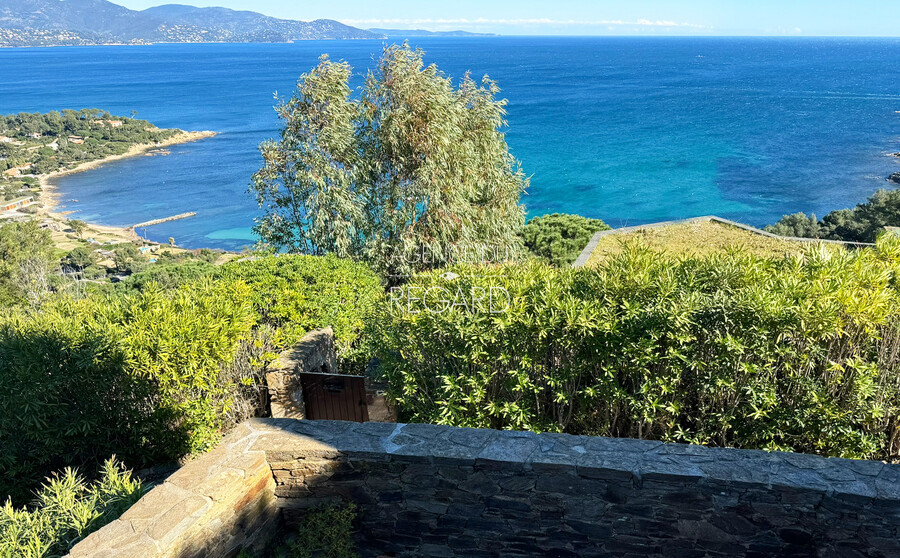 Gaou Bnat, with panoramic sea view...