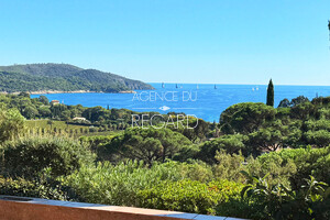 property with sea view in La Croix-Valmer