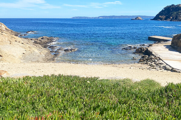 Property in Cap Bnat, 5 minutes from the beach