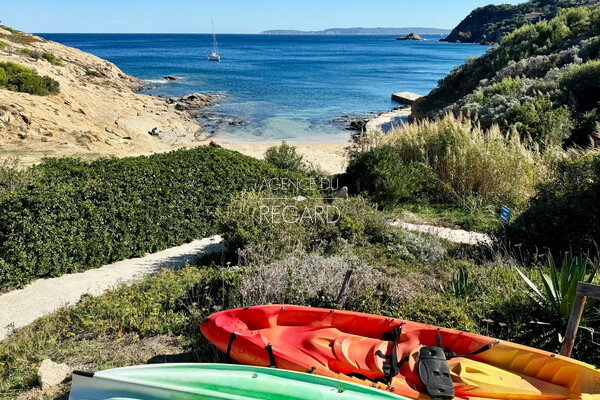 Property in Cap B�nat, 5 minutes from the beach