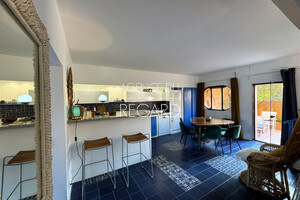 waterfront apartment in Porquerolles