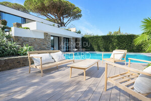 property with sea view in Gaou B�nat