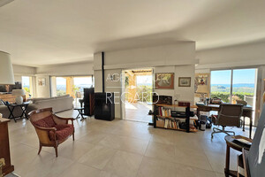 property with sea in Bormes-les-Mimosas