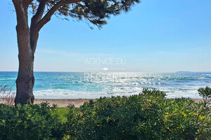 waterfront apartment in le Lavandou