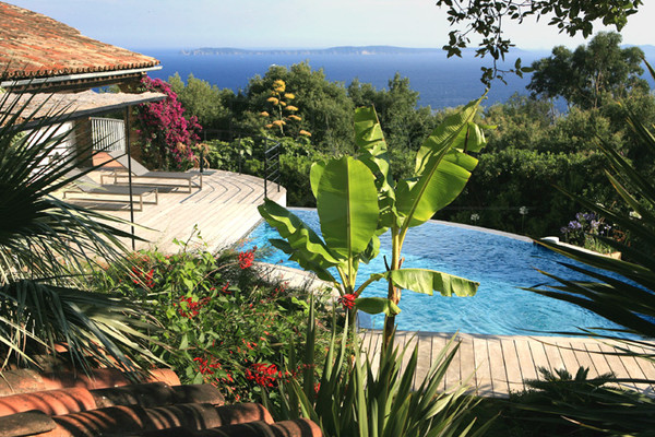 Villa with sea view in Rayol Canadel