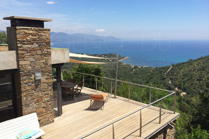 Sea view villa in Gaou Bnat